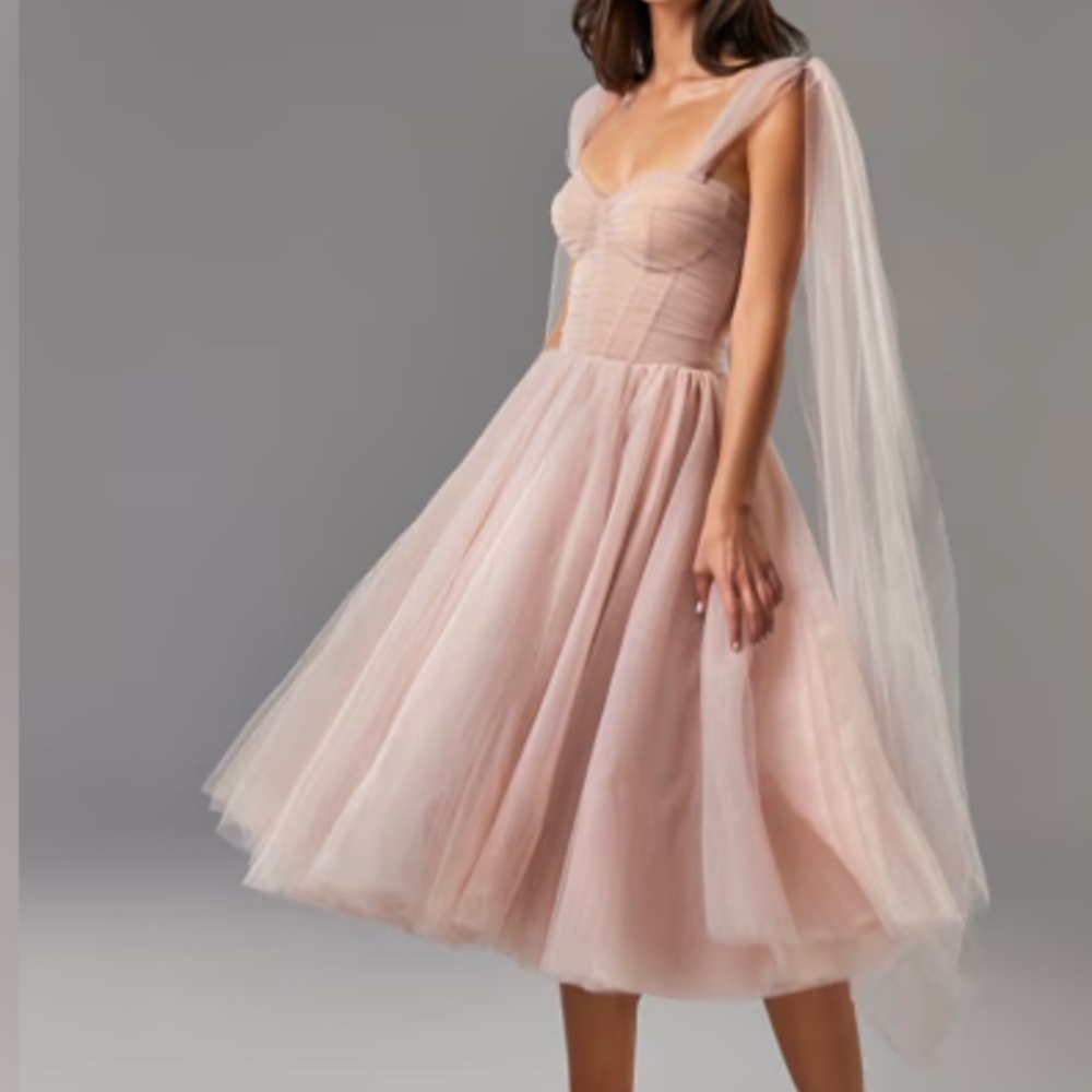 Misty Rose Sparkly off-the-shoulder tulle dress